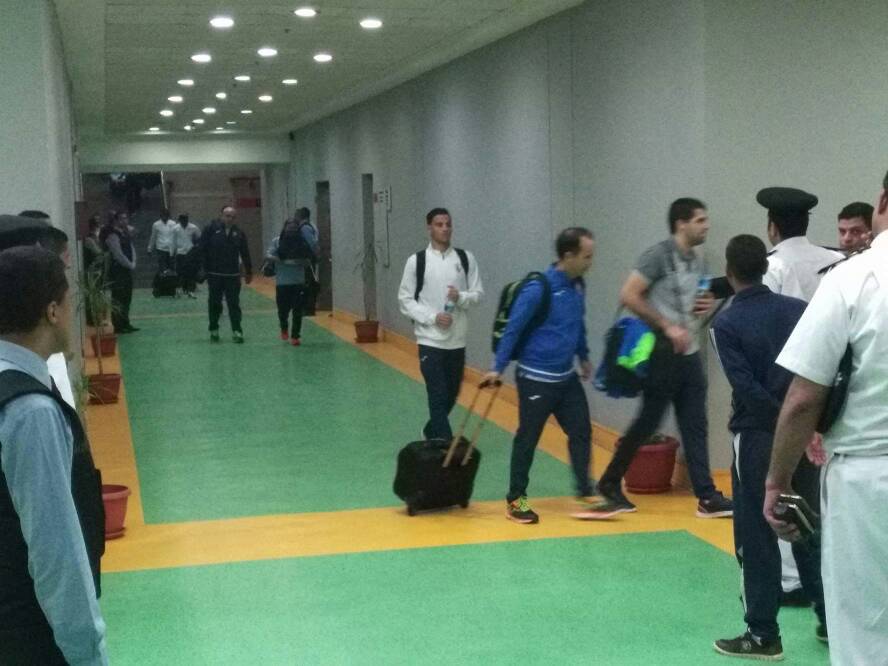 65034-لاعبى-الزمالك-قبل-مواجهة-بطل-الجزائر 65034-لاعبى-الزمالك-قبل-مواجهة-بطل-الجزائر