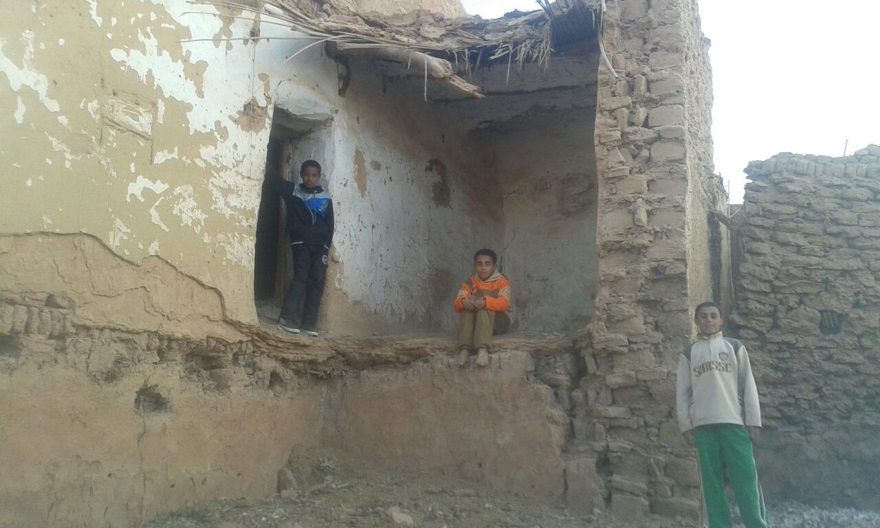سكان عشوائيات قرية المعصرة بالداخلة يعانون من التهميش و نقص الخدمات الحيوية  (6)