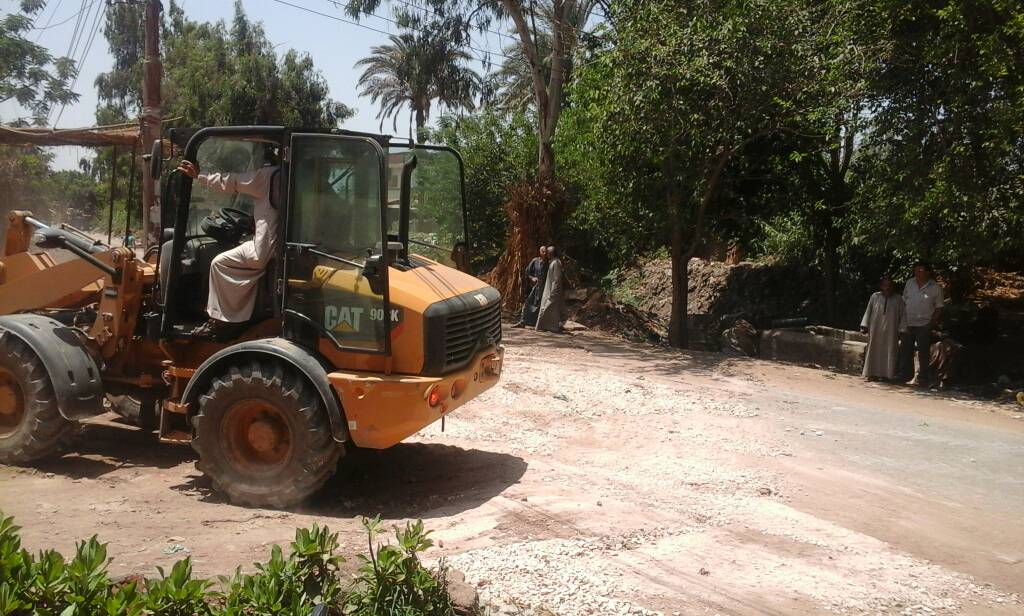الهبوط الارضى بقرية مونسة باشمون  (2)