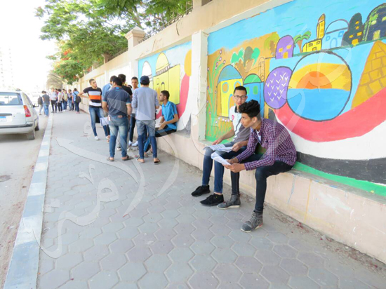 طلاب ثانوية عامة (1)