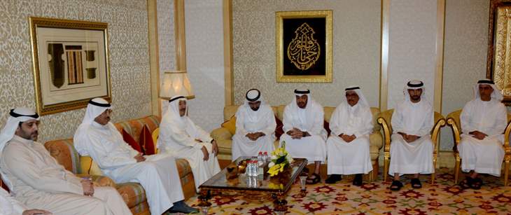 أمير الكويت يلتقي بنائب رئيس دولة الامارات أمير الكويت يلتقي بنائب رئيس دولة الامارات