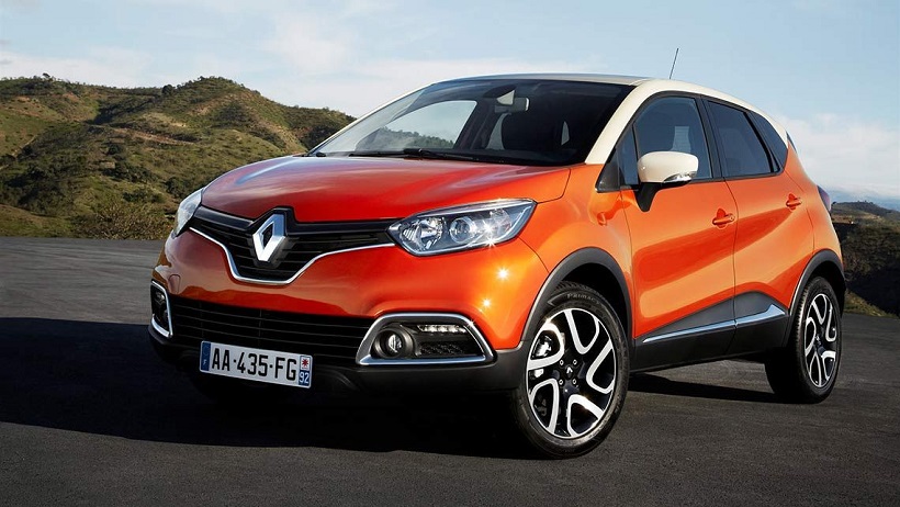 2015_Renault_Captur_Front