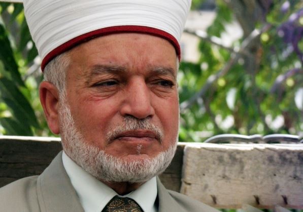مفتى وخطيب المسجد الأقصي