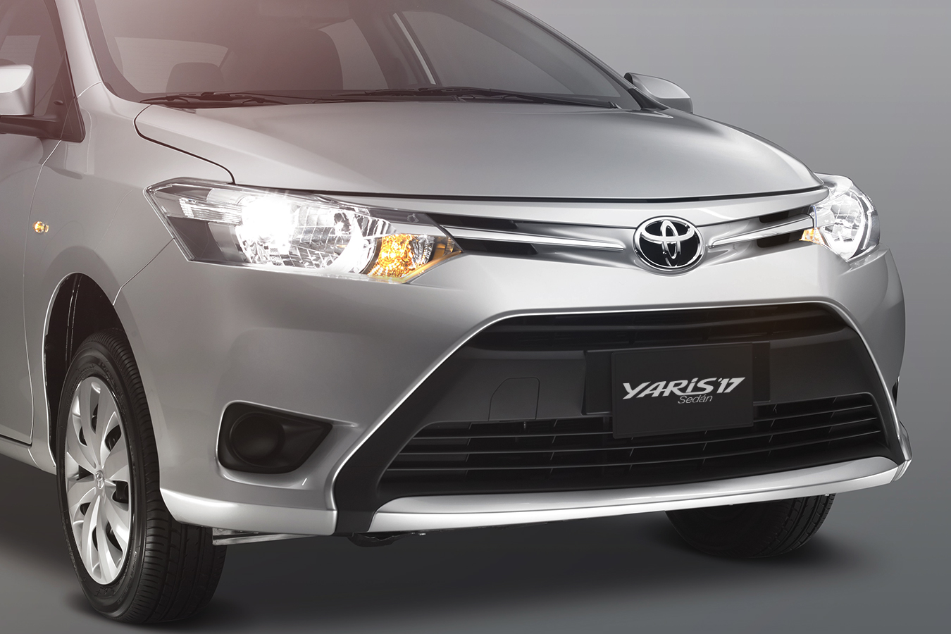 Toyota-Yaris-2017-Offer