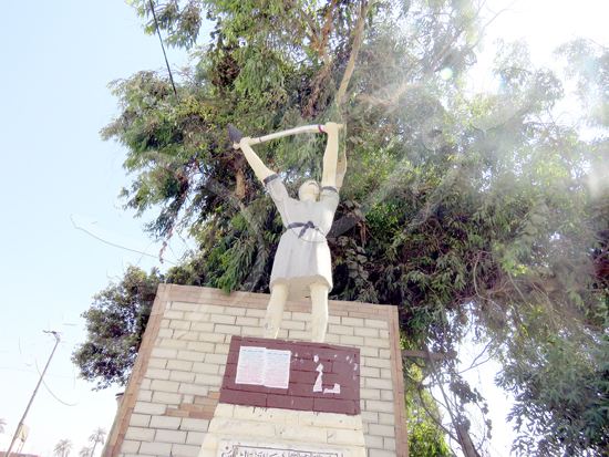 تمثال ابو طرية2 