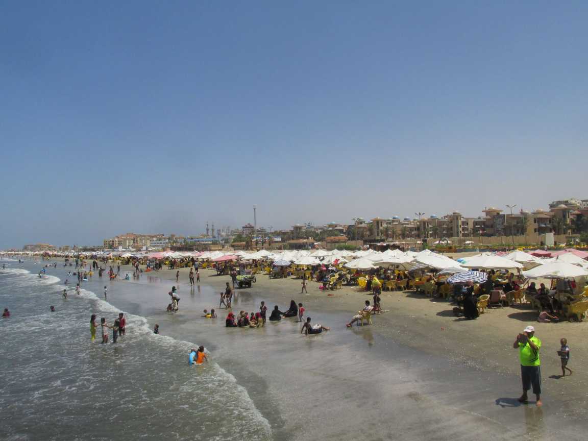 شاطئ بورسعيد (22)