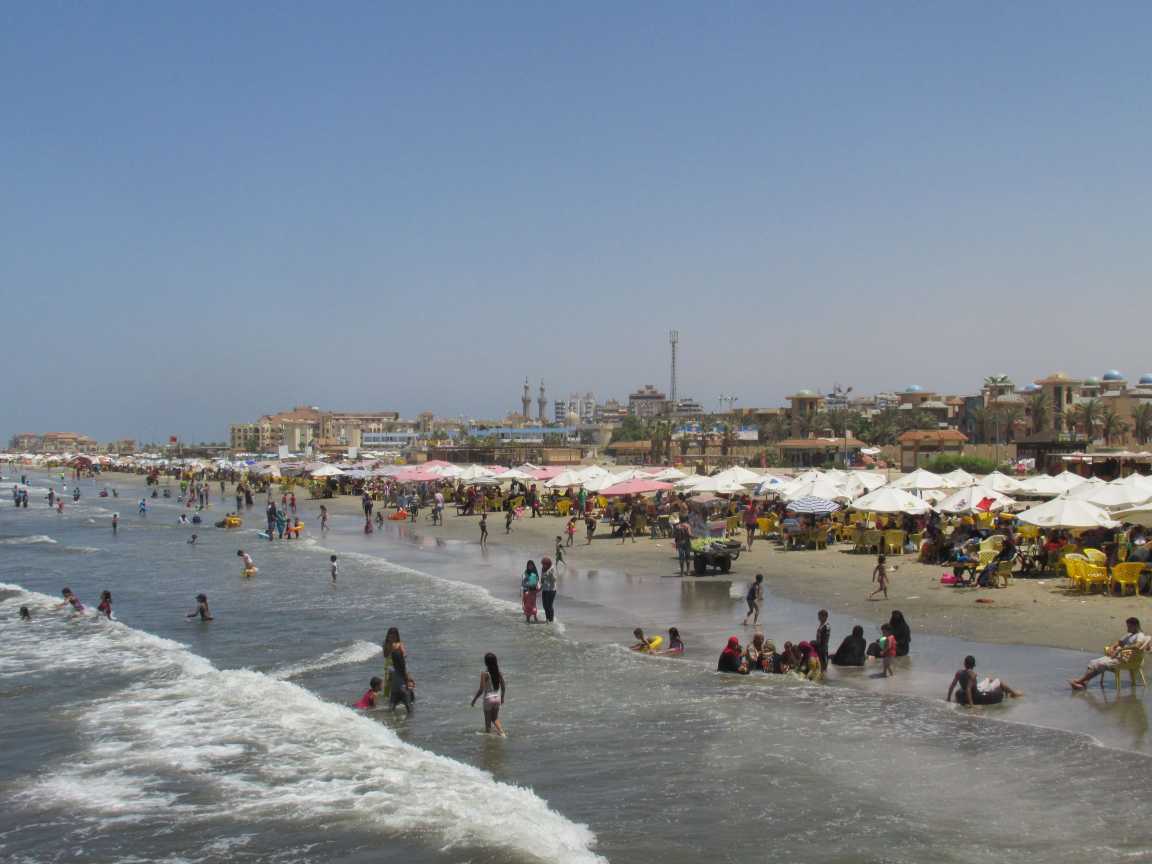 شاطئ بورسعيد (20)