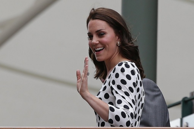 Kate-Middleton-Short-Hair-2017623414.inarticleLarge