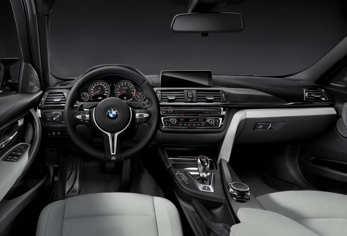 BMW-M3-2017-2