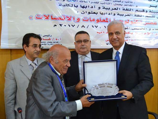 الدكتور عصام الكردى رئيس جامعة الإسكندرية (1)