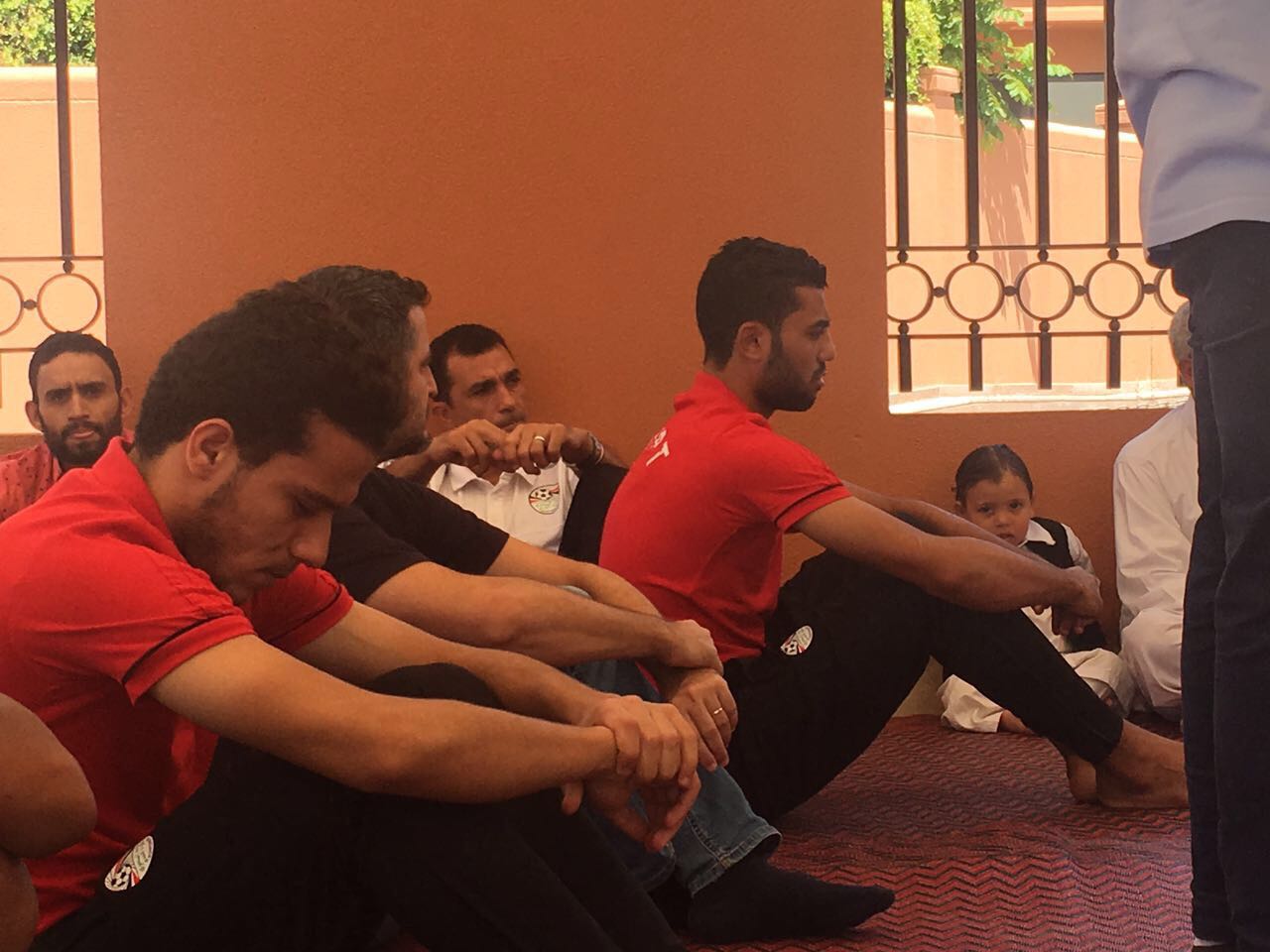 المنتخب الوطنى في صلاة الجمعة المنتخب الوطنى في صلاة الجمعة