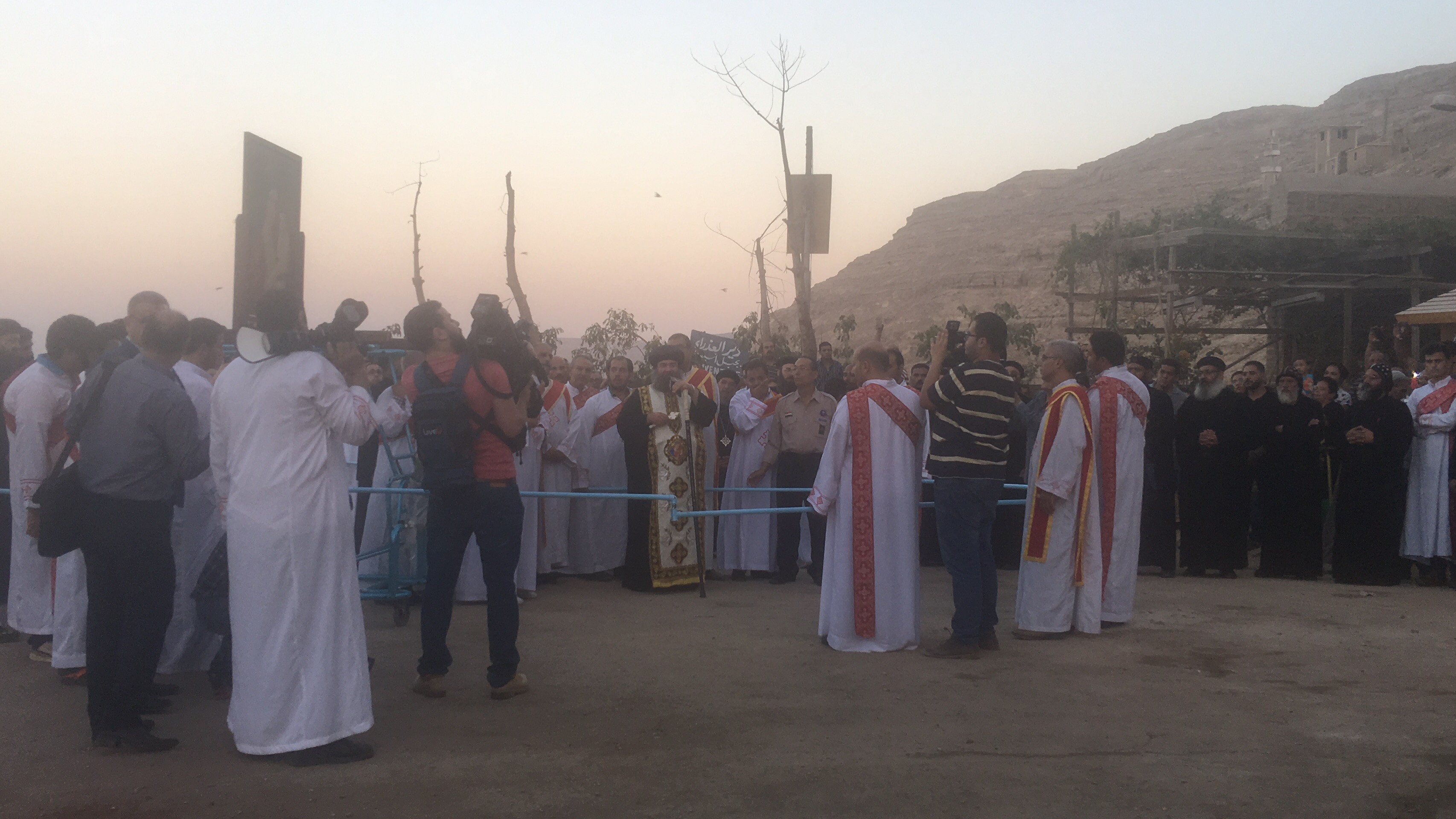 الأقباط يشاركون في دورة العذراء بجبل درنكه (5)