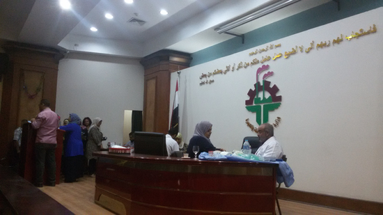 القوي العاملة و الصحة ينظمان حملة لتحليل فيرس C  (3)