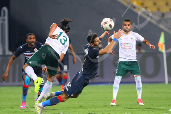 الزمالك والمصرى (27)