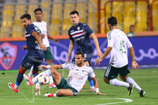 الزمالك والمصرى (15)