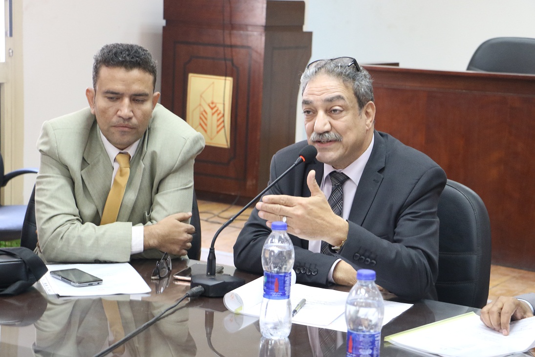 عامر يلتقي الأمانة العامة لمؤتمر أدباء مصر (4)
