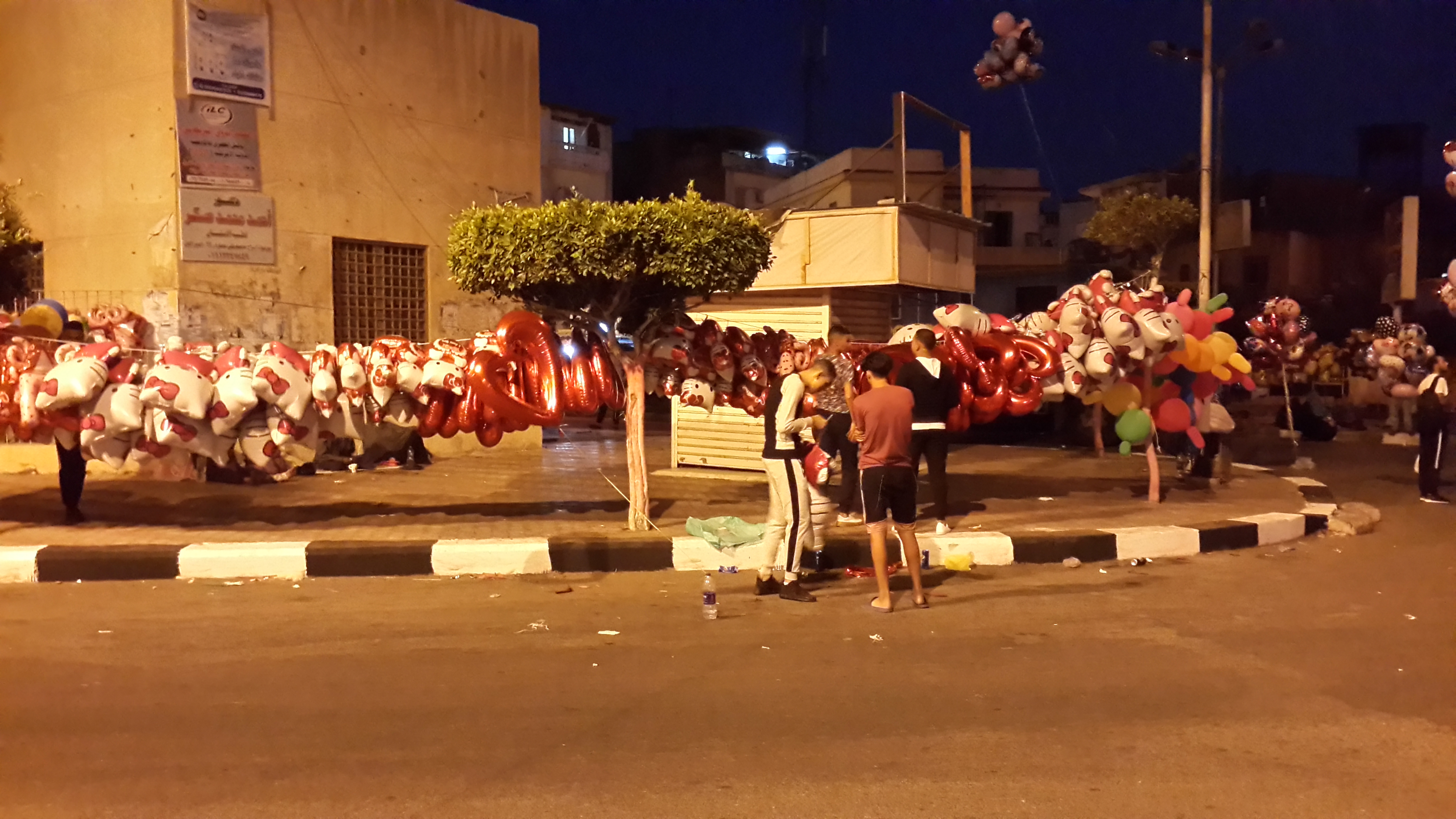 مظاهر احتفالية قبل صلاة العيد ببورسعيد4