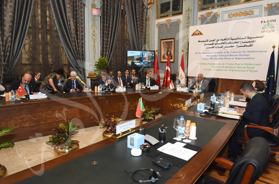 Fwd أجتماع الجمعية البرلمانية من أجل المتوسط برئاسة الدكتور على عبد العال رئيس مجلس النواب تصوير خالد مشعل‎ (2)