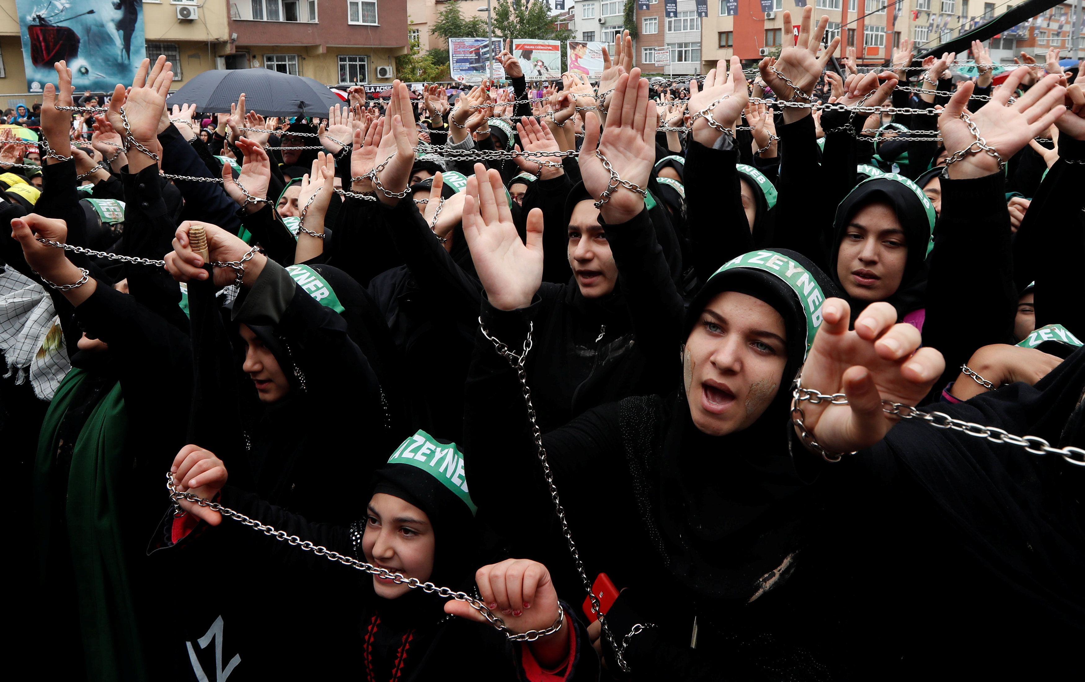 نساء الشيعة بتركيا