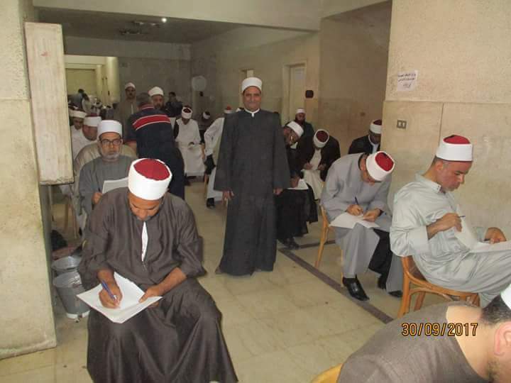 ختبارات المتقدمين لمسابقة إمام المسجد الجامع (2)