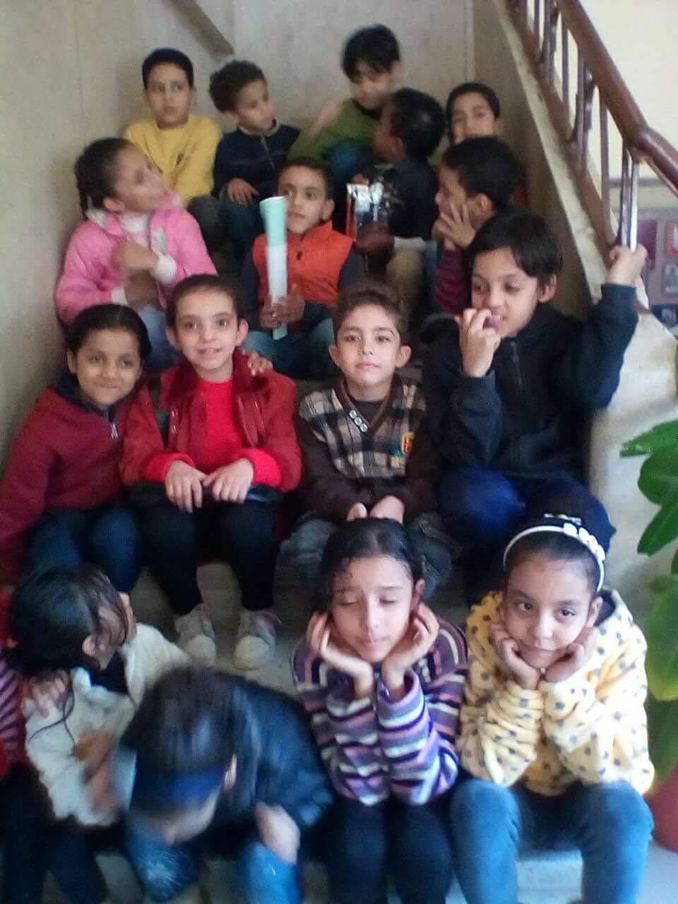 بيزنس التحويلات يغزو تعليم الجيزة .. والهام احمد تشرد ٣٠ طالب بين محافظتين  (1)