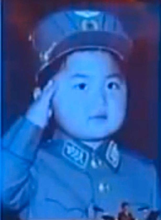 زعيم كوريا الشمالية في طفولته (2)