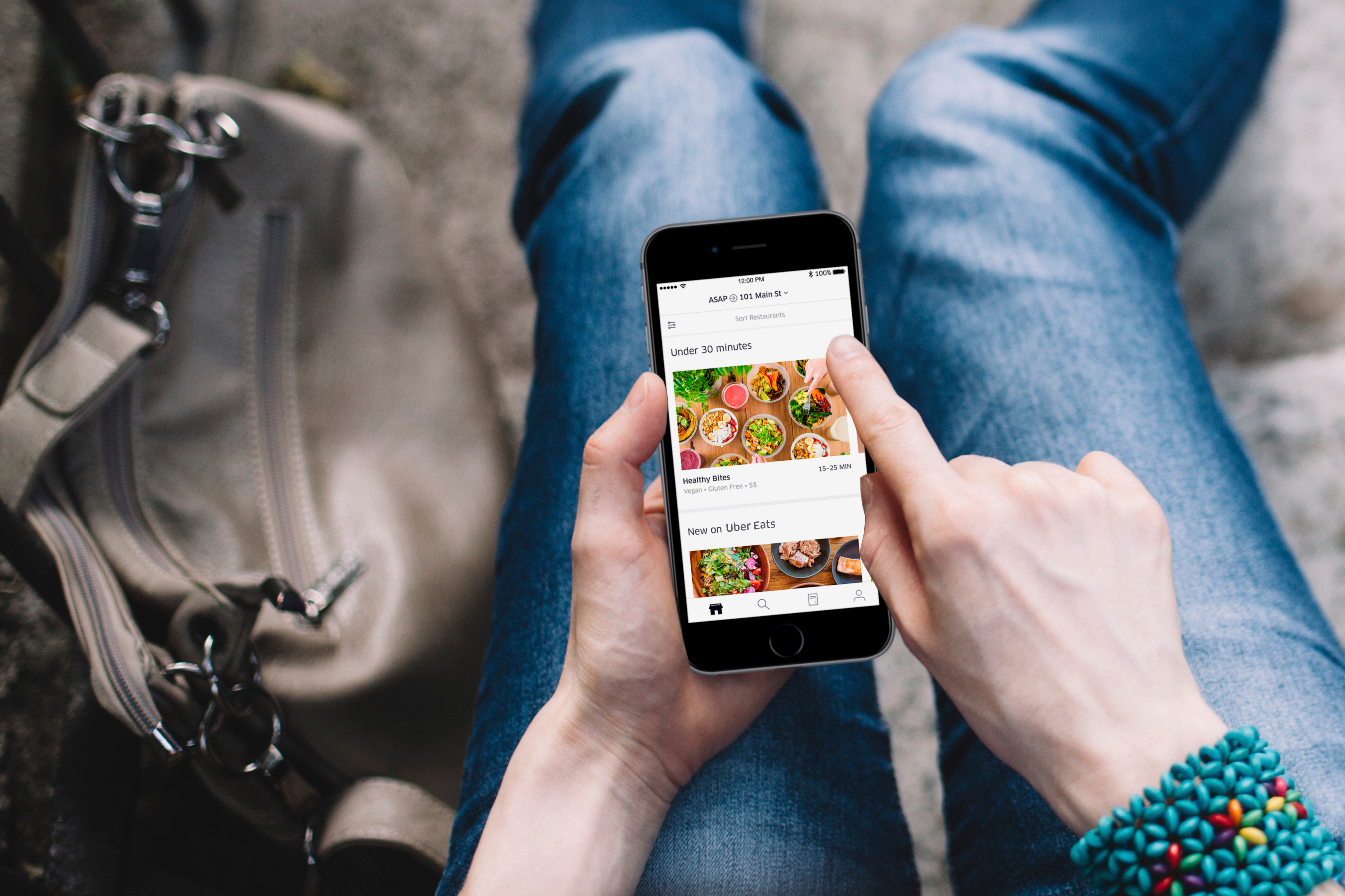 صورة- Uber Eats  يتوفر قريبا فى مصر والرياض