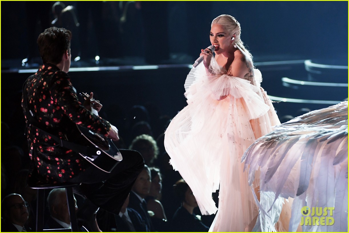 177156-lady-gaga-perform-grammys-2018-01