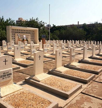 78454-مقبرة-الجنود-الفرنسيين-بالاسكندرية-(2)