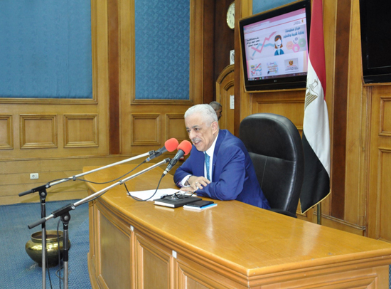 طارق شوقي وزير التربية والتعليم (1)