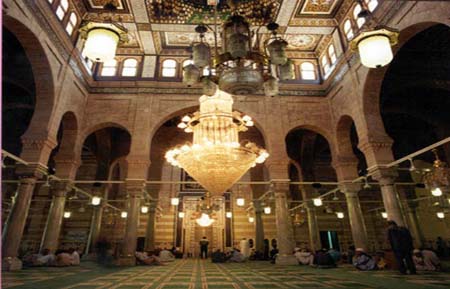 مسجد السيدة زينب من الداخل