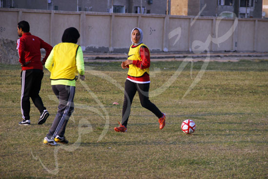 فريق-الكرة-النسائية-بالاسماعيلية--متصدر-الدوري--بامكانيات-صفر--تصوير--محمد-عوض--(15)-(1)