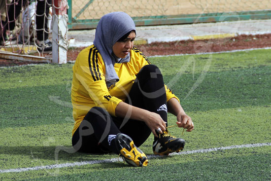فريق-الكرة-النسائية-بالاسماعيلية--متصدر-الدوري--بامكانيات-صفر--تصوير--محمد-عوض--(2)
