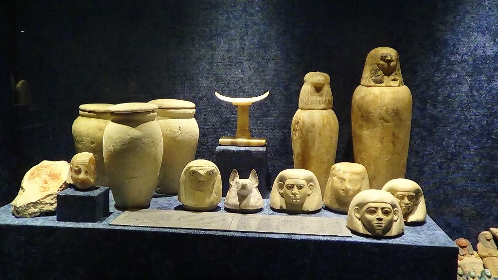 تعرف على متحف آثار مطروح الذي افتتحه الرئيس السيسي  (3)