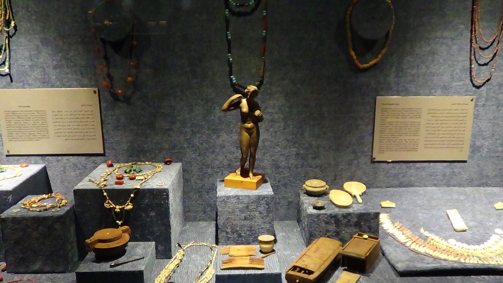 تعرف على متحف آثار مطروح الذي افتتحه الرئيس السيسي  (13)