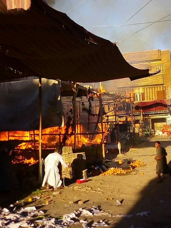 اندلاع حريق بسوق خضروات بمركز أدفو (5)