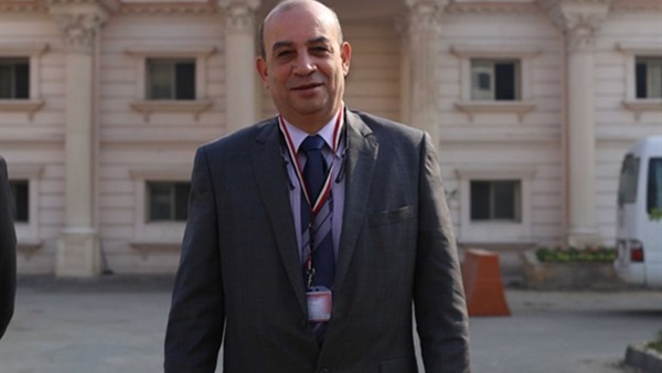 مصطفى أبو زيد وكيل لجنة الشئون الصحية بمجلس النواب