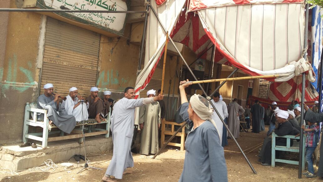 مزمار ورقص بالعصا وتحطيب أمام لجان قري المطاعنة بإسنا جنوب الأقصر (1)