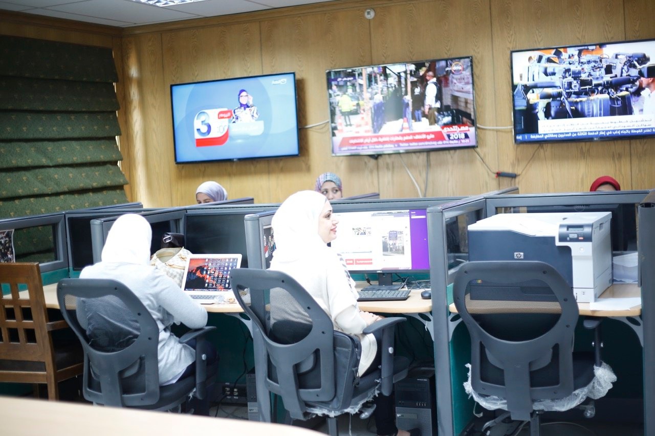 غرفة عمليت مكتب الرئيس عبد الفتاح السيسي