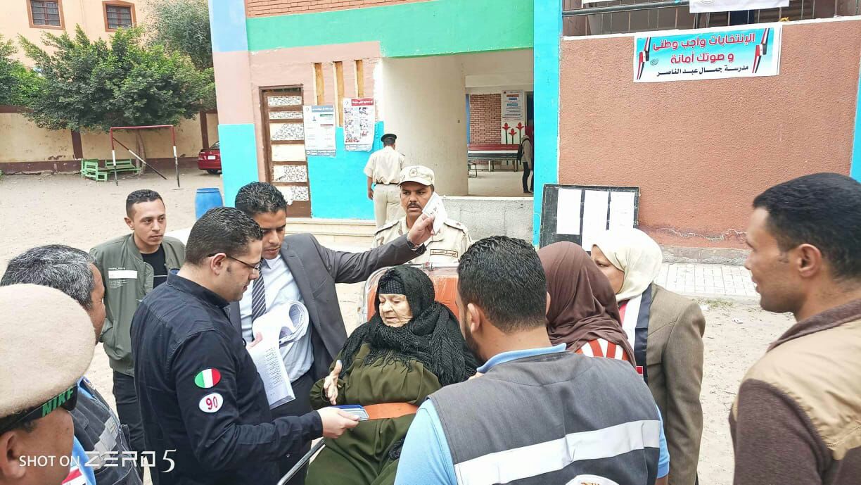 5- ادلاء المعمرة بصوتها 5- ادلاء المعمرة بصوتها