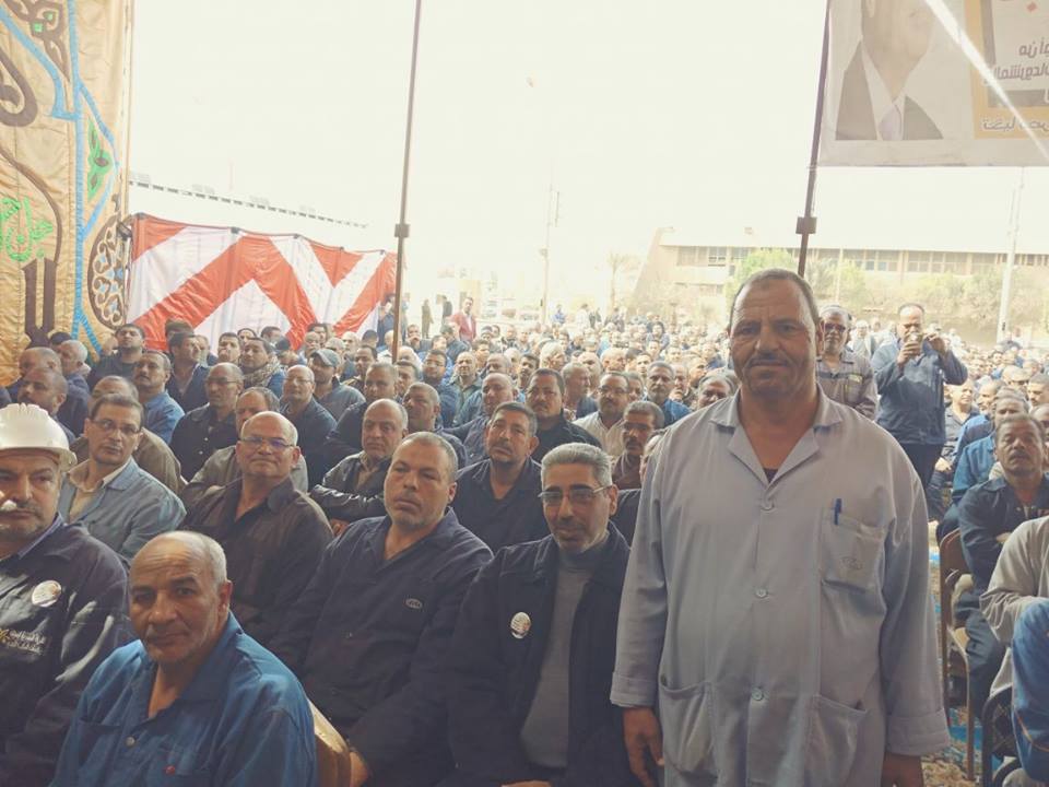 عمال ورش ابو راضى (3)