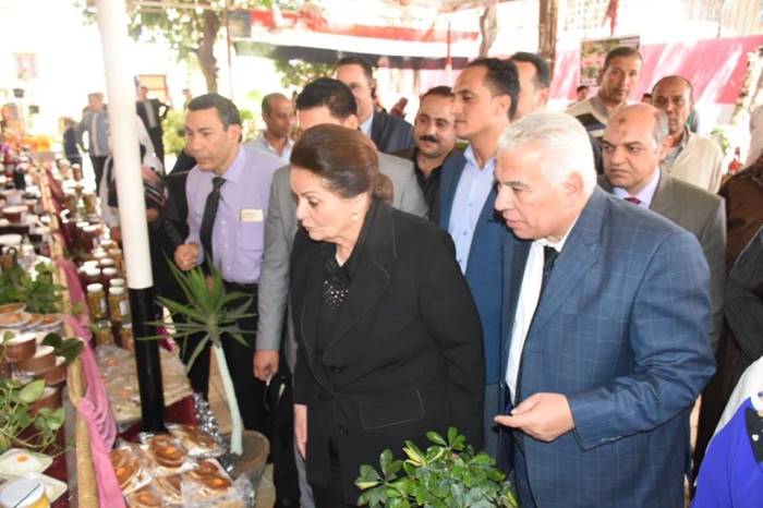 المهندسة نادية عبده محافظ البحيرة  (8)