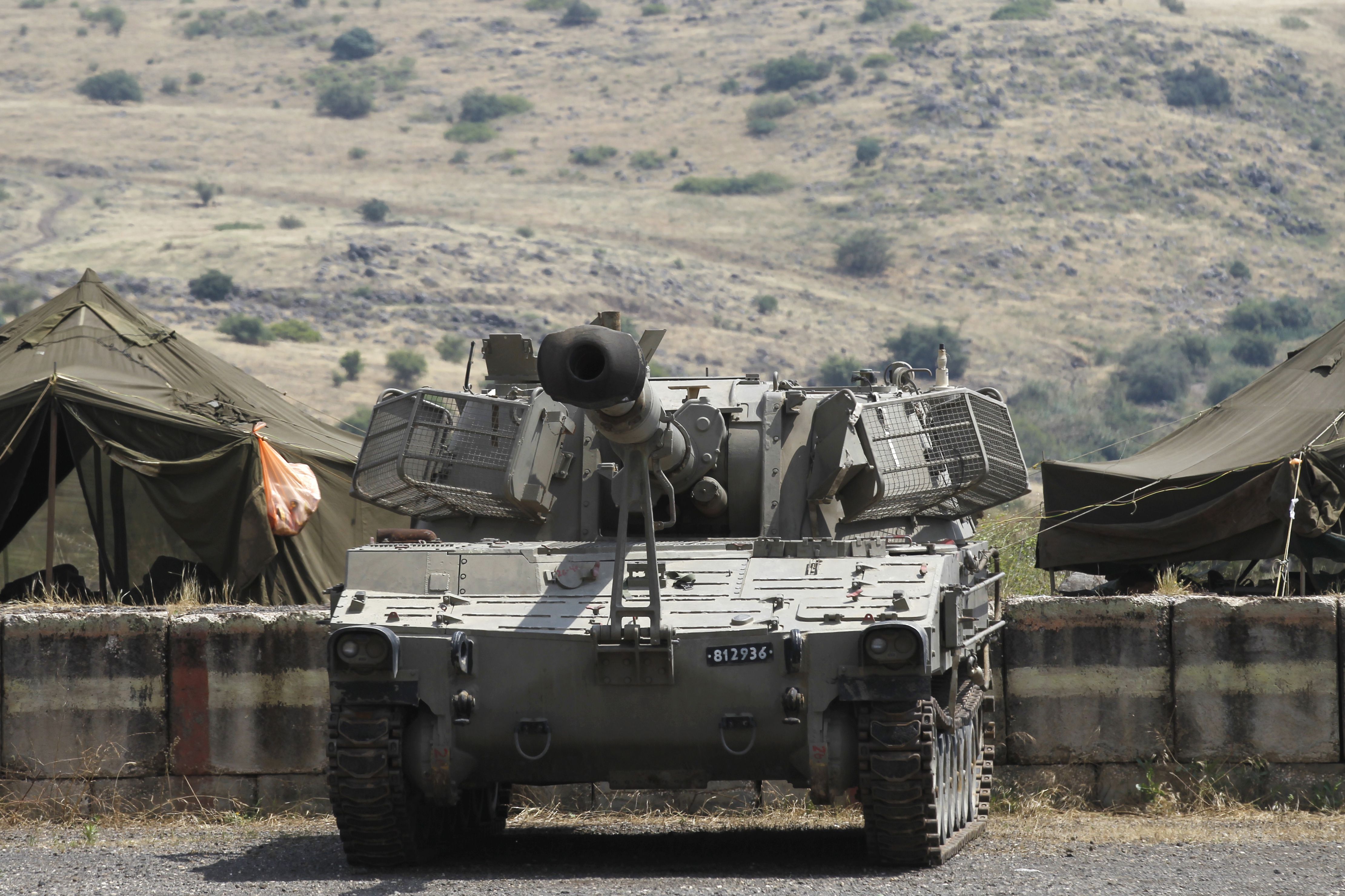 دبابة اسرائيلية فى الجولان