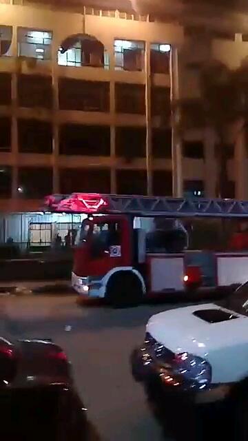 حريق مستشفي جامعة الزقازيق (10)