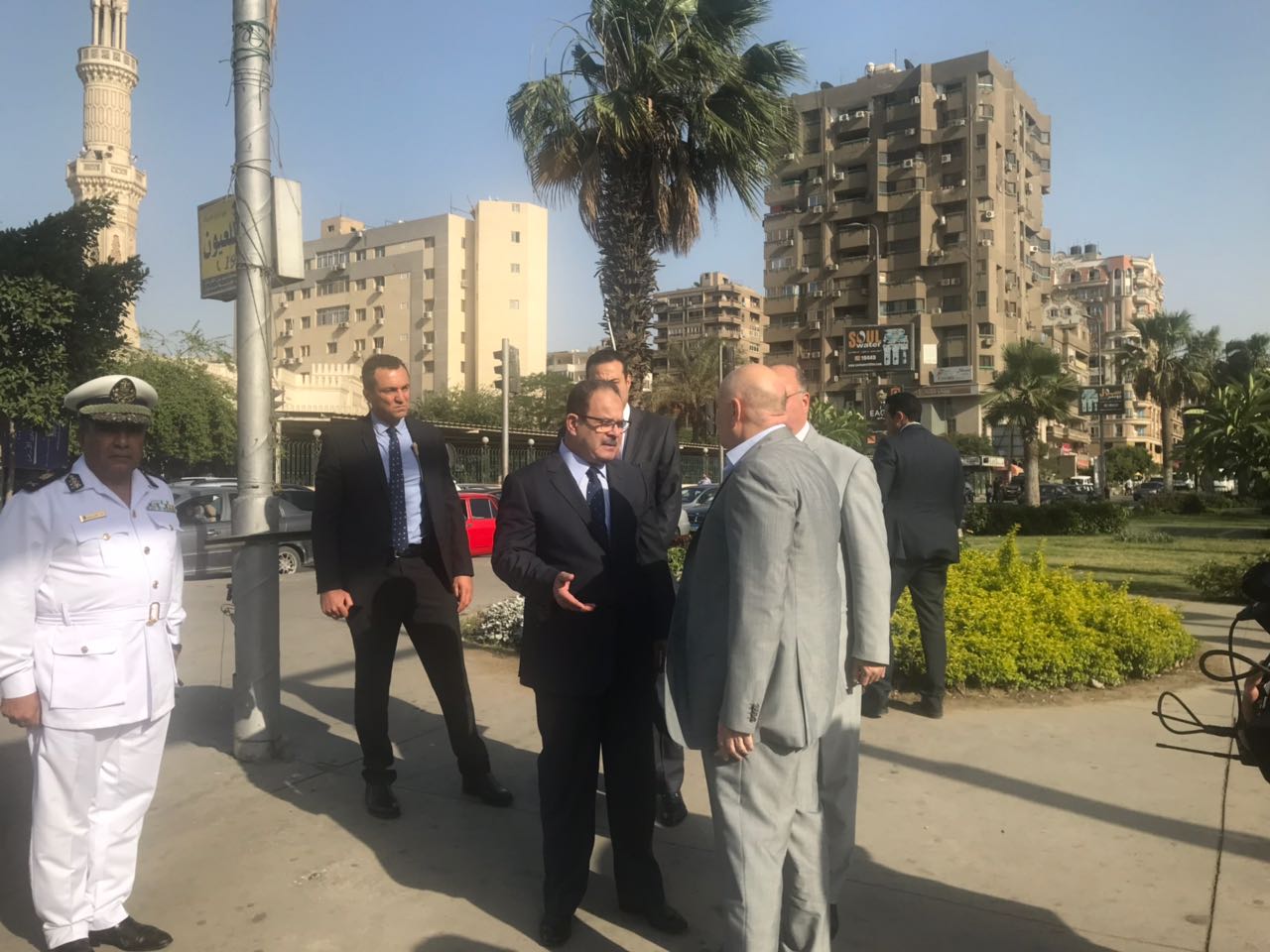 وزير الداخلية في شوارع القاهرة والجيزة