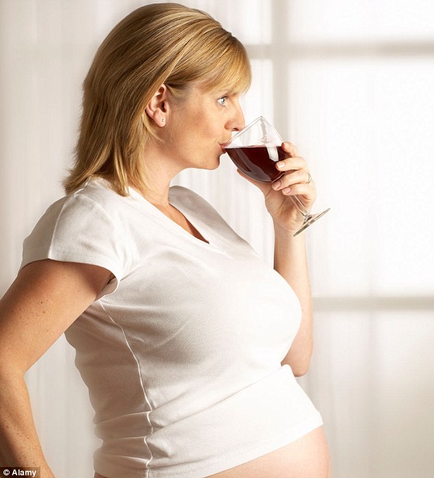 إدمان الأم الحامل للكحول