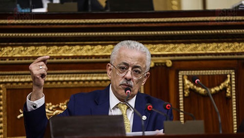 طارق شوقي في البرلمان