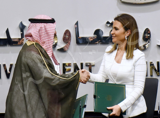 الدكتورة سحر نصر توقع اتفاقية مع جهاز تنمية المشروعات ولجنة منحة السعودية (2)