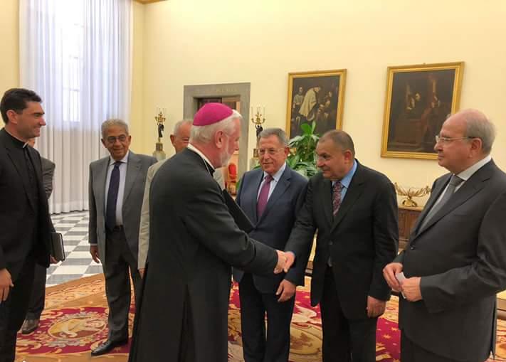 لقاء بابا الفاتيكان بقيادات مجلس العلاقات العربية والدولية(2)
