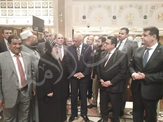 وفد البرلمان يزور الكنيسة المصرية بالكويت (13)